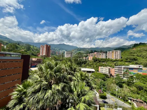 Apartamento En Arriendo En Camino Verde. Cod A776100