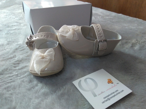 Zapatitos Para Bebe Moño Mimi Blancos