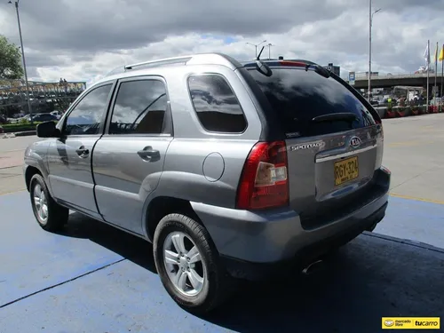 Kia New Sportage Lx 4x2 2000cc Mt Aa