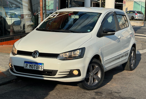 Volkswagen Fox 1.6 Connect Total Flex 5p 5 marchas