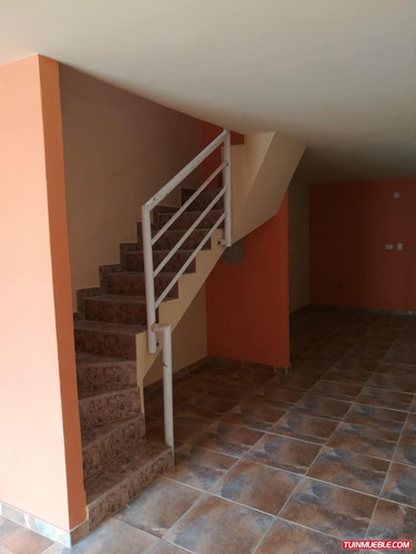 Imagen 3 de 7 de Townhouses En Venta Ciudad Real Barcelona