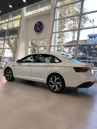 Volkswagen Vento Gli Mc