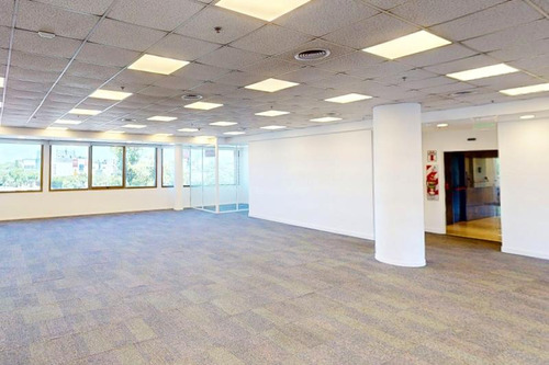 Semipiso Sur - Impecable Oficina - Luminosa