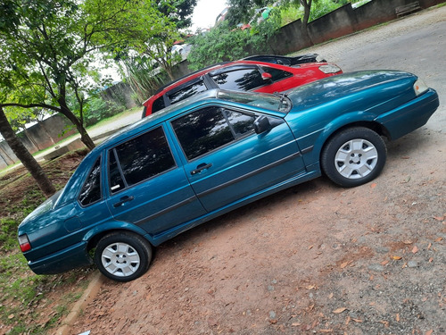 Volkswagen Santana 1.8 4p Gasolina