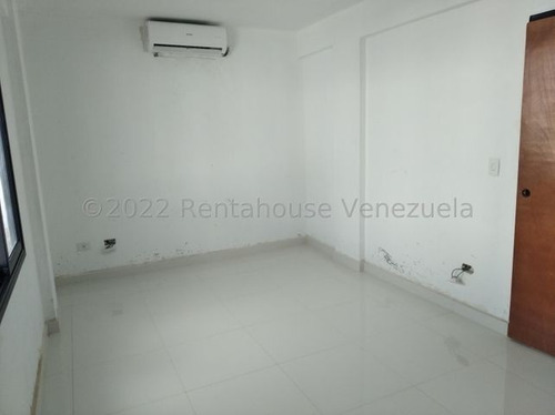 Imagen 16 de 30 de Casas En Venta En Avenida Intercomunal Cabudare , Lara #23-8763 Agente Inmobiliario Romer Gonzalez : 04147086673