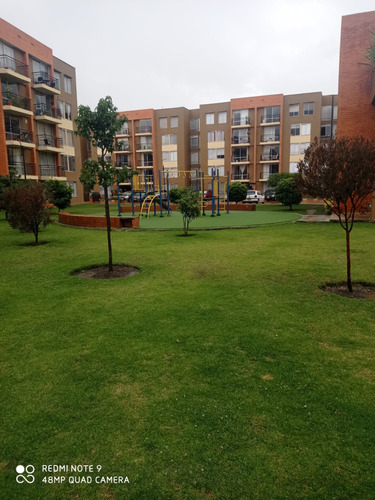 Apartamento En Arriendo En Cajicá Parques De La Estacion. Cod 112294