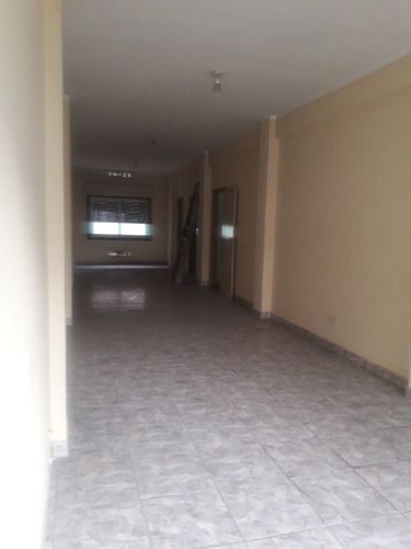 Imagen 10 de 13 de Inmueble Comercial En Alquiler En Lanus Oeste