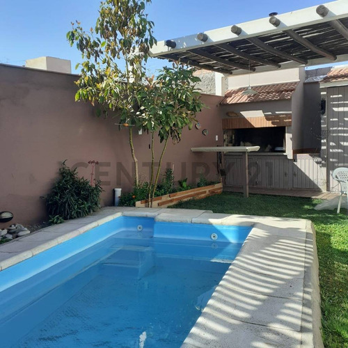 Venta Casa En Alto Dorrego