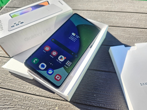Samsung Galaxy A52 128gb, 6gb Ram Oled 90hz Blanco Impecable Blanco