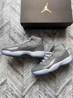 Tenis Jordan 11 Cool Grey Talla 26.5