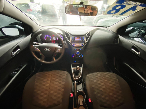 Imagem 7 de 9 de Hyundai Hb20 1.6 M 2017/2018 Branca