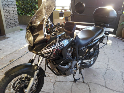 Imagen 4 de 12 de Honda Transalp 700