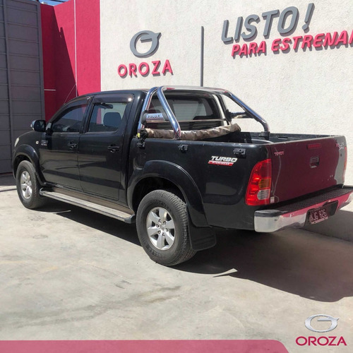 Toyota Hilux, Orozamultimarca