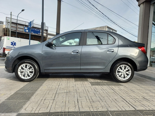 Imagen 2 de 16 de Renault Logan Zen 1,6 2022