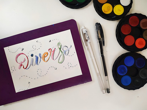 Aquarela Pastilha Koh-i-noor Com 12 Cores Estojo Preto