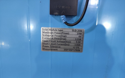 Imagen 2 de 3 de Cargador Panel Solar Con Cable Usb 5 Puntas