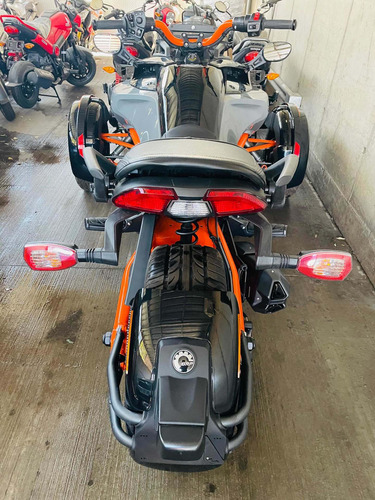 Imagen 3 de 16 de Can Am Spyder F3 Sport