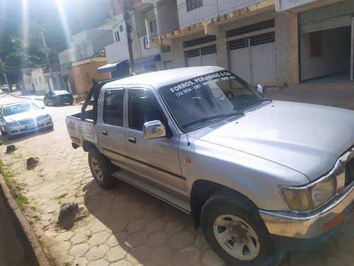 Toyota Hilux 2002 3.0 Sr Cab. Dupla 4x4 4p