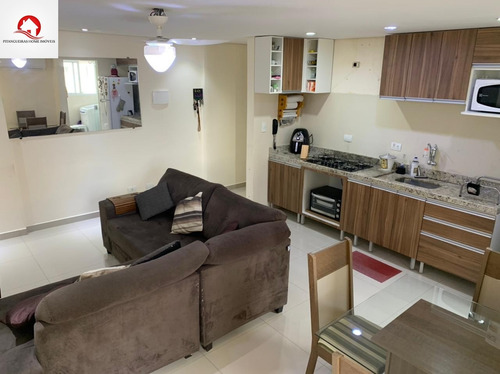 Imagem 3 de 21 de Apartamento Em Guarujá - Próximo A Santos - 2 Dormitórios - 1 Vaga - Ap05860 - 69427163