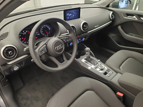 Audi A3 Sedan 35 Tfsi Stronic 150cv 2021 200 Kms!!! - Lenken