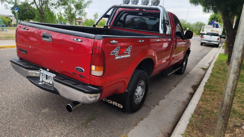 Ford F-100 3.9 Cab. Simple Xlt 4x4