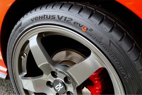 Llanta Hankook 225/40 R19 Ventus V12 Evo2 K120