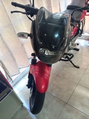 Bajaj Rouser 180