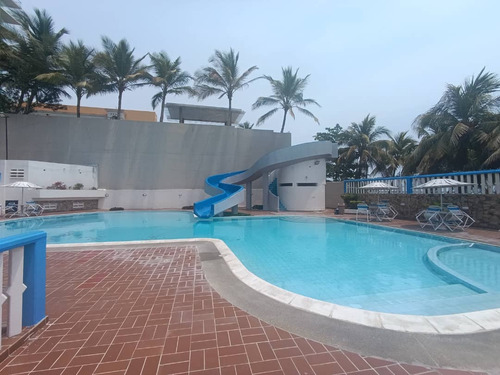 Vende Apartamento Residencias Rio Mar Suites C/s