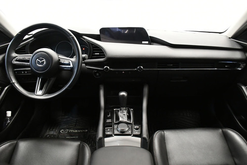 Imagen 10 de 15 de Mazda Mazda 3 2020 2.5 I Grand Touring Sedan At