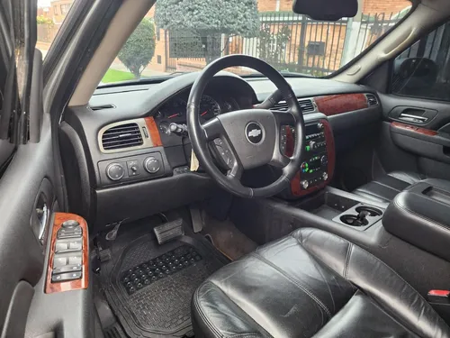 Chevrolet Tahoe 5.3 Lt