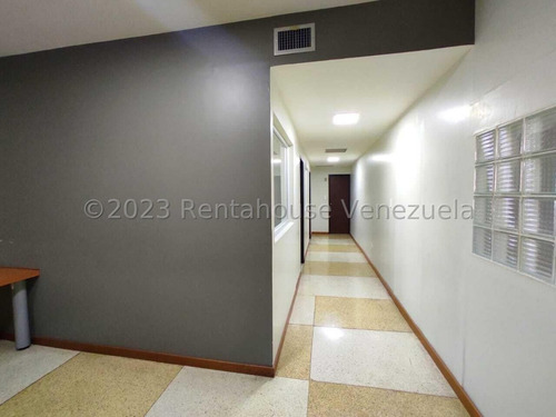 Imagen 7 de 30 de Oficina En En Venta En El Centro De Barquisimeto, Lara _ Monica Carrasquel 0424/556.57.59#