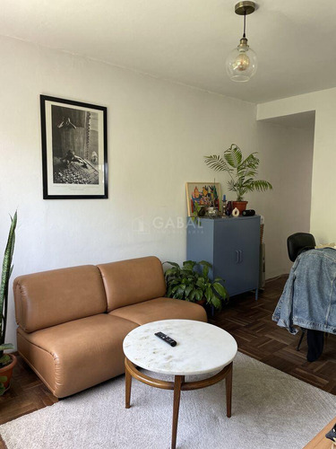 Venta Apartamento En Parque Rodo.
