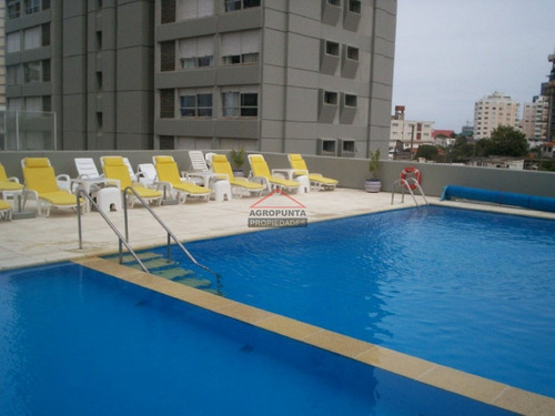 Brava, Primeras Paradas, Excelente Construcción- Ref: 5371