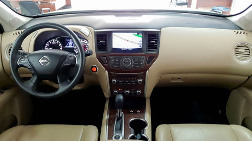 Imagen 13 de 15 de Nissan Pathfinder 3.5 Exclusive Awd 2018