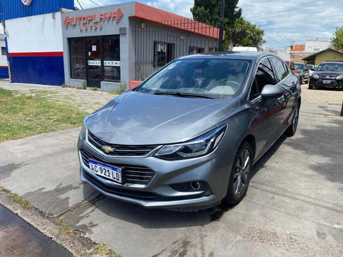 Chevrolet Cruze II 1.4 Sedan Ltz