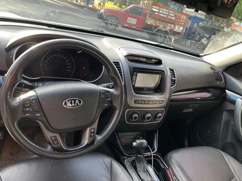 Kia Sorento 2.4 Radical 4x2