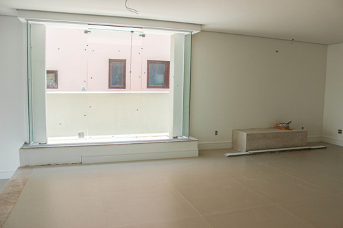 Imagem 8 de 21 de Rrcod3499 - Casa 390mts Condominio Residencial 5 - 4 Suítes - 6 Vagas (nunca Habitada) - Oportunidade - Ótima Localização - Rr3499 - 69404036
