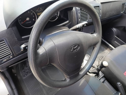 Hyundai Getz 2011 Sincronico 75.000km 2-1