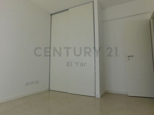 Imagen 10 de 30 de Venta Depto 3 Amb. Al Frente Super Luminoso Con Patio Y Balcón A Estrenar