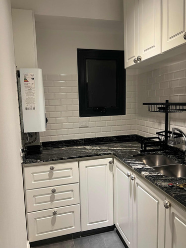 Dpto 2 Dor, 2 Baños, Living Com, Cochera Propia En El Edif