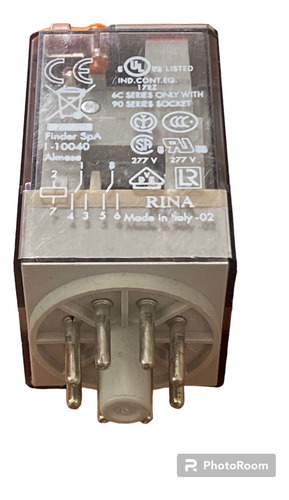 Relevador Encapsulado Bobina 230 V Ac 8 Pines Finder (Usado)