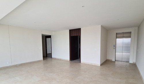 Departamento En Renta En Bosque Real Country Club Huixquilucan Estado De México