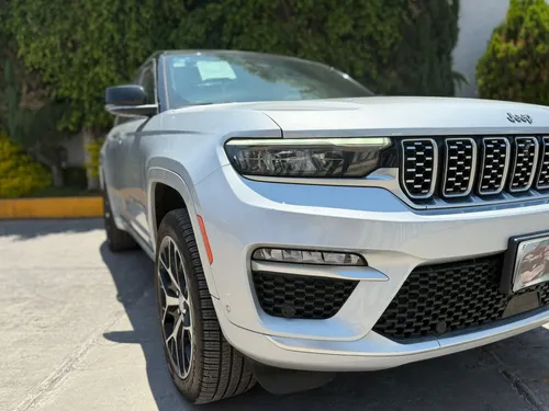 Jeep Grand Cherokee 5.7 V8 L Summit 4x4 At