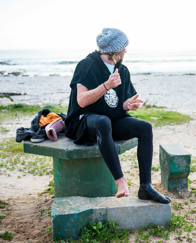 Imagen 3 de 3 de Toalla Poncho Rip Curl Wet As Hooded Towel - La Isla