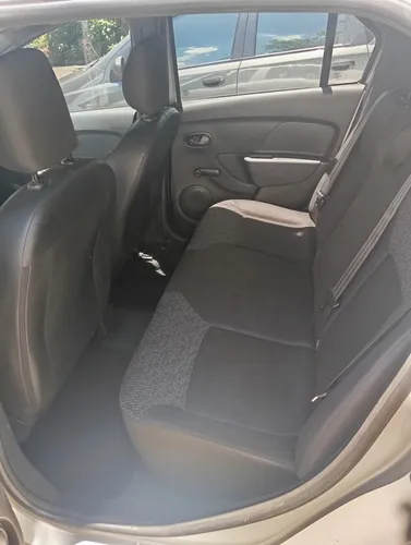Renault Logan 1.6 Authentique / Life