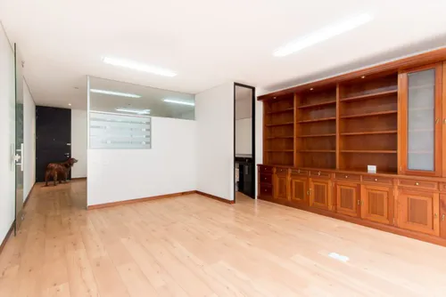 Oficina En Venta En Chicó Reservado. Cod V2805