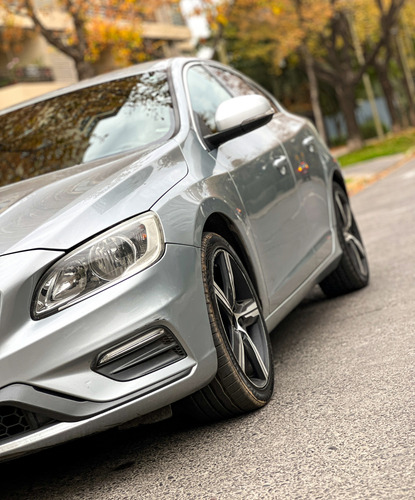 Volvo S60 R-design 2.0 T4 Aut 2016