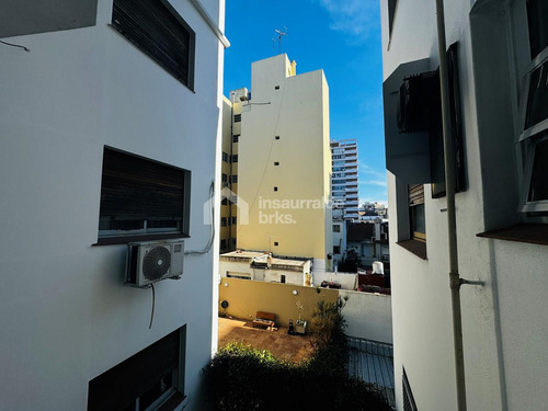 Vendo Departamento Mono Ambiente En Villa Del Parque, Capital Federal. Luminoso. Apto Profesional.