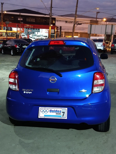 Nissan March 2013 1.0 S 5p