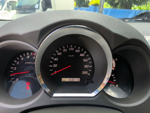 Toyota Fortuner 2010